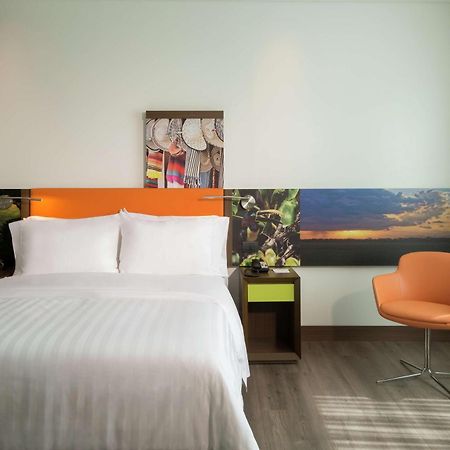 Hampton By Hilton Yopal Hotel Exterior photo