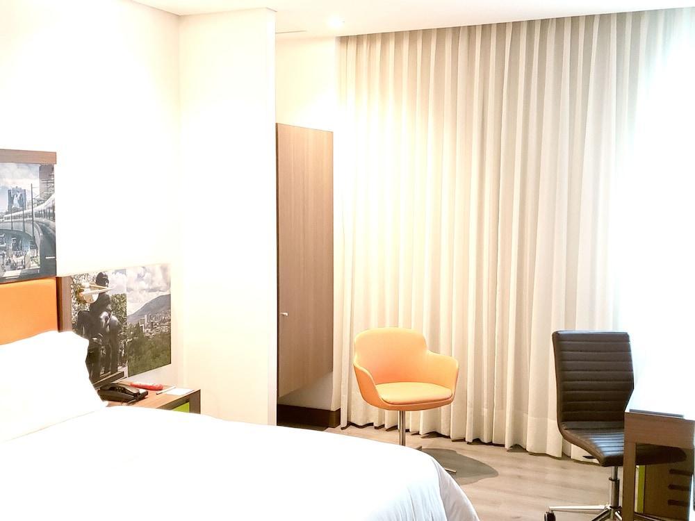 Hampton By Hilton Yopal Hotel Exterior photo