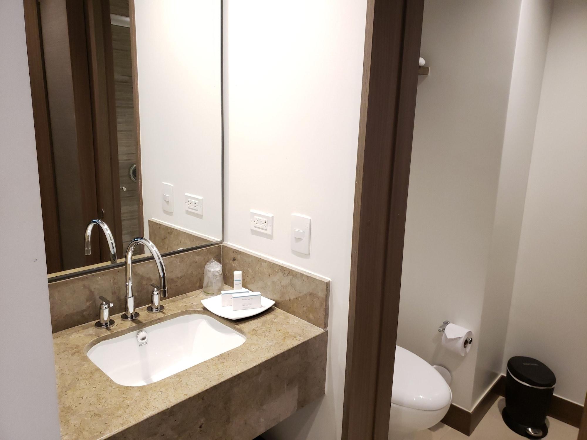 Hampton By Hilton Yopal Hotel Exterior photo