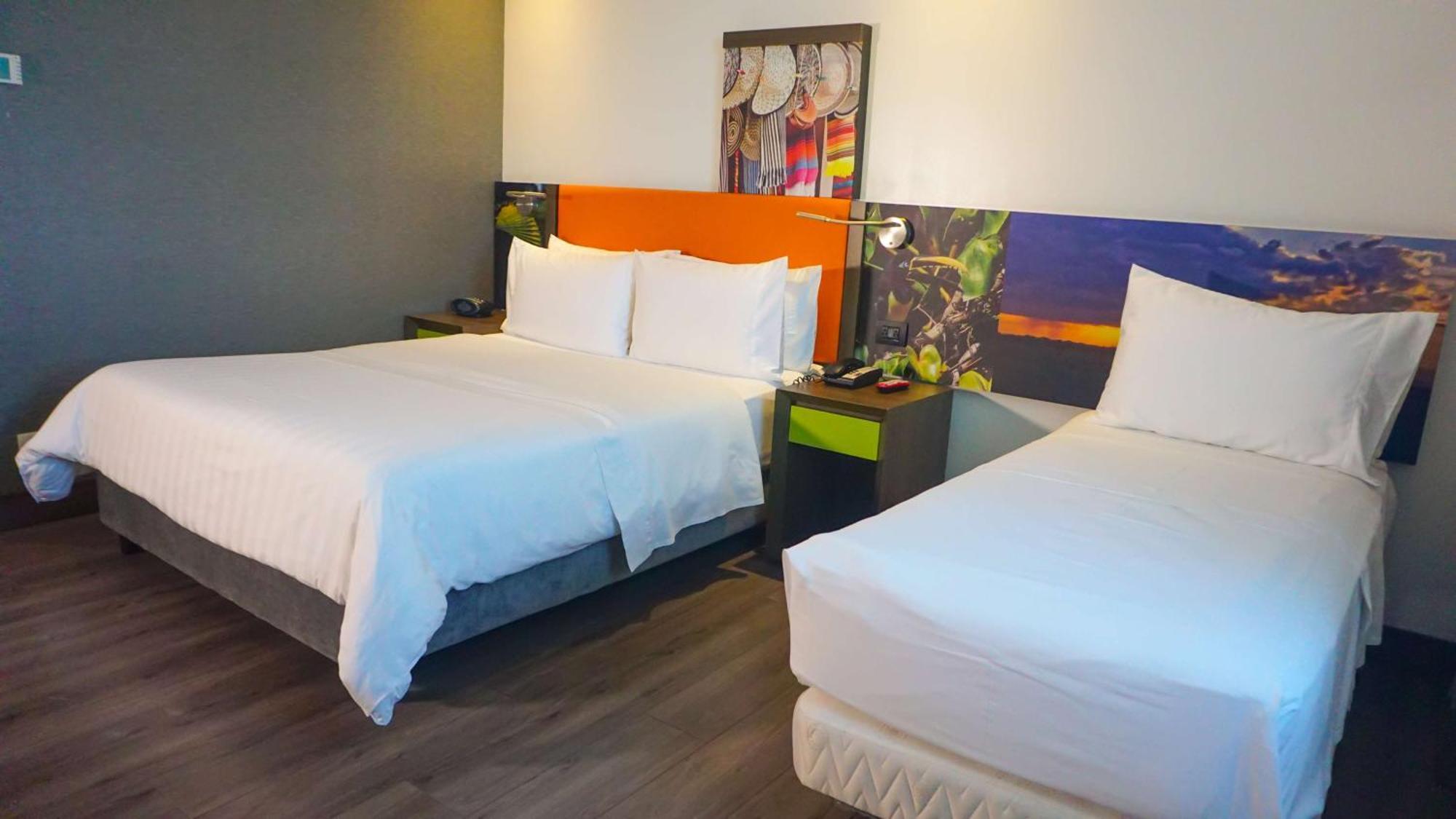 Hampton By Hilton Yopal Hotel Exterior photo