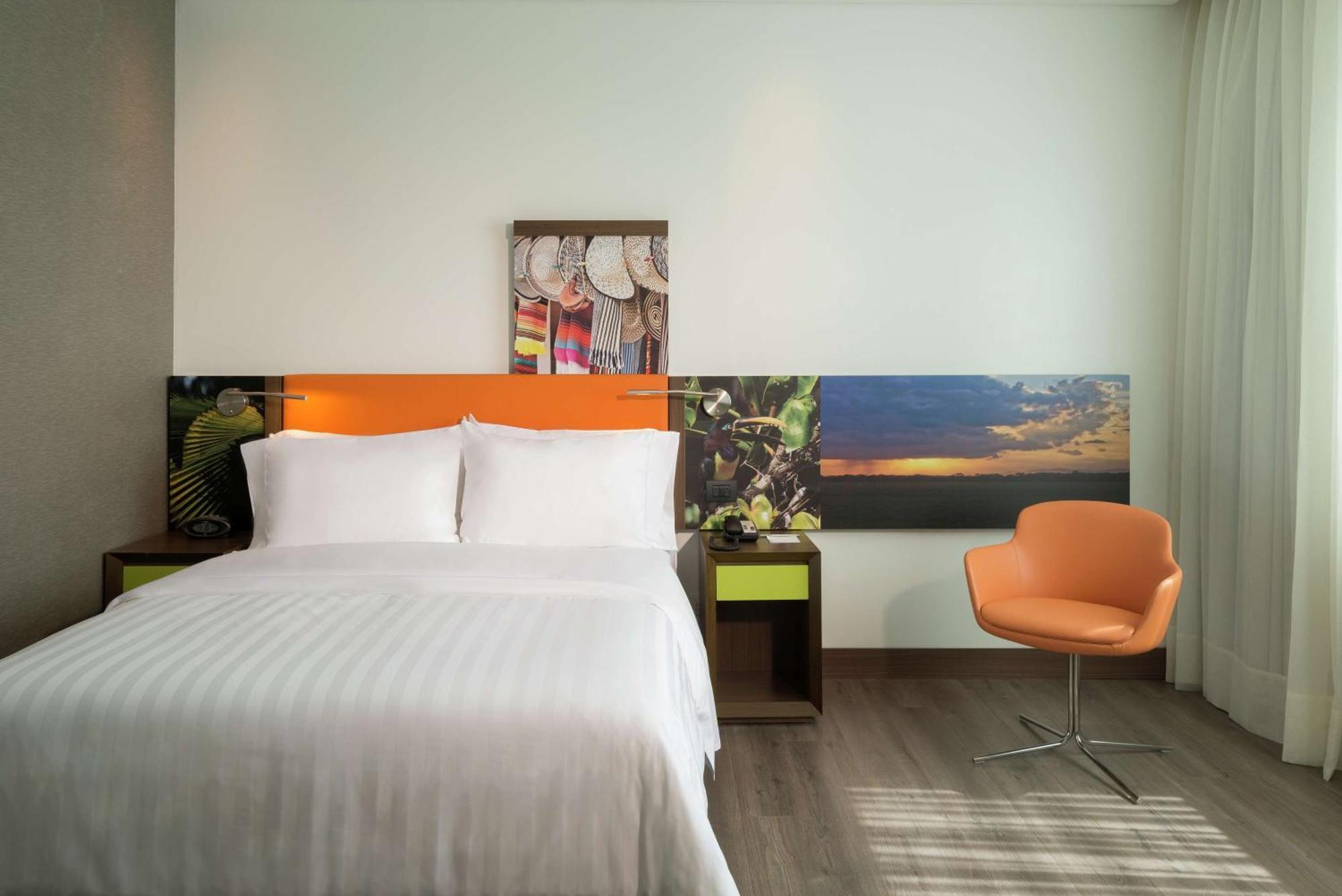 Hampton By Hilton Yopal Hotel Exterior photo